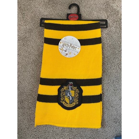 New Harry Potter Deluxe Hufflepuff Knit Scarf - Picture 1 of 2